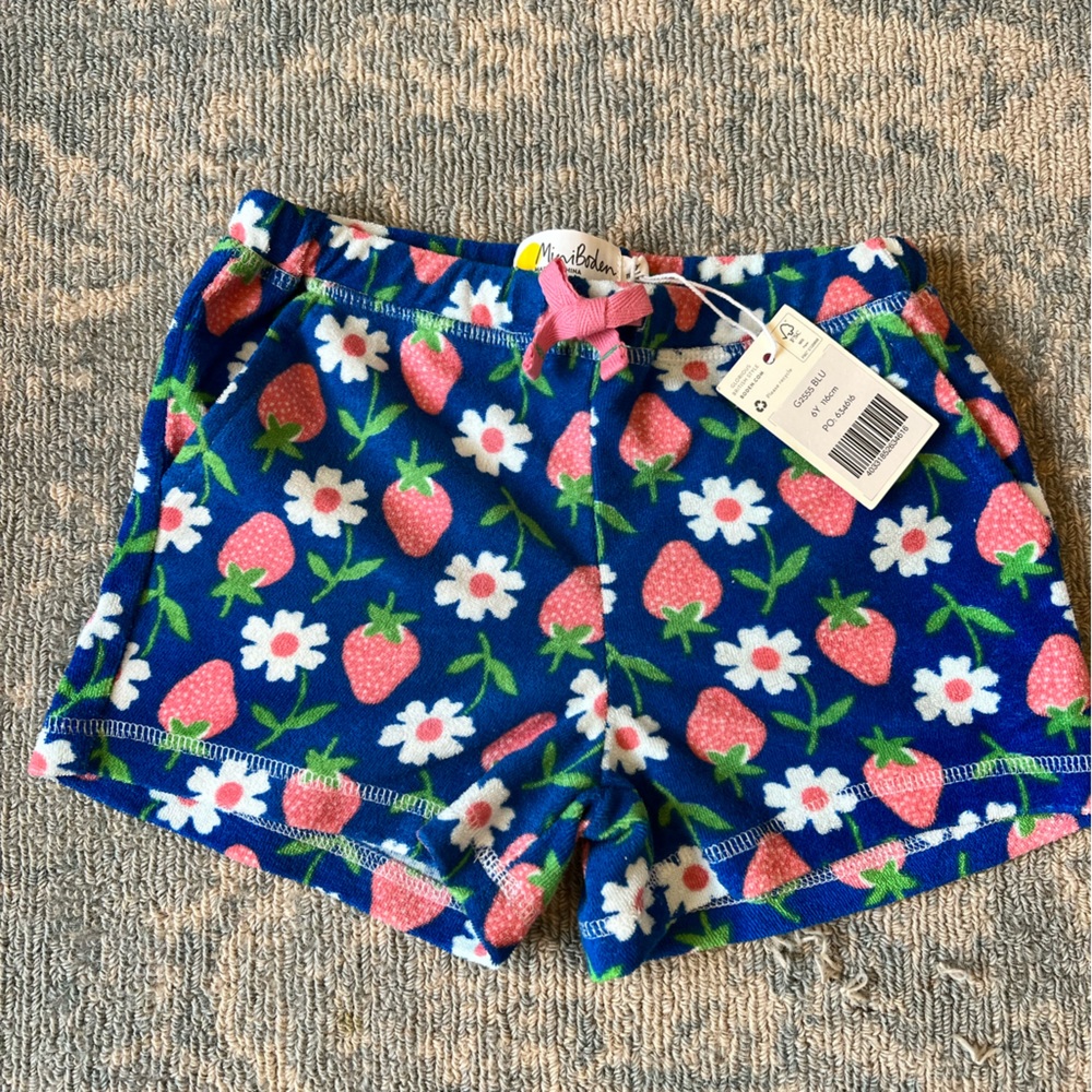 Terry cloth strawberry and flower girl shorts. Brand: Mini Biden. Size: 6y.